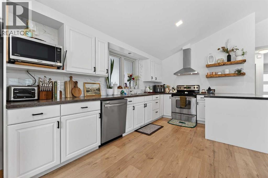 2203 17a Avenue, Coaldale, Alberta  T1M 1K3 - Photo 16 - A2305087