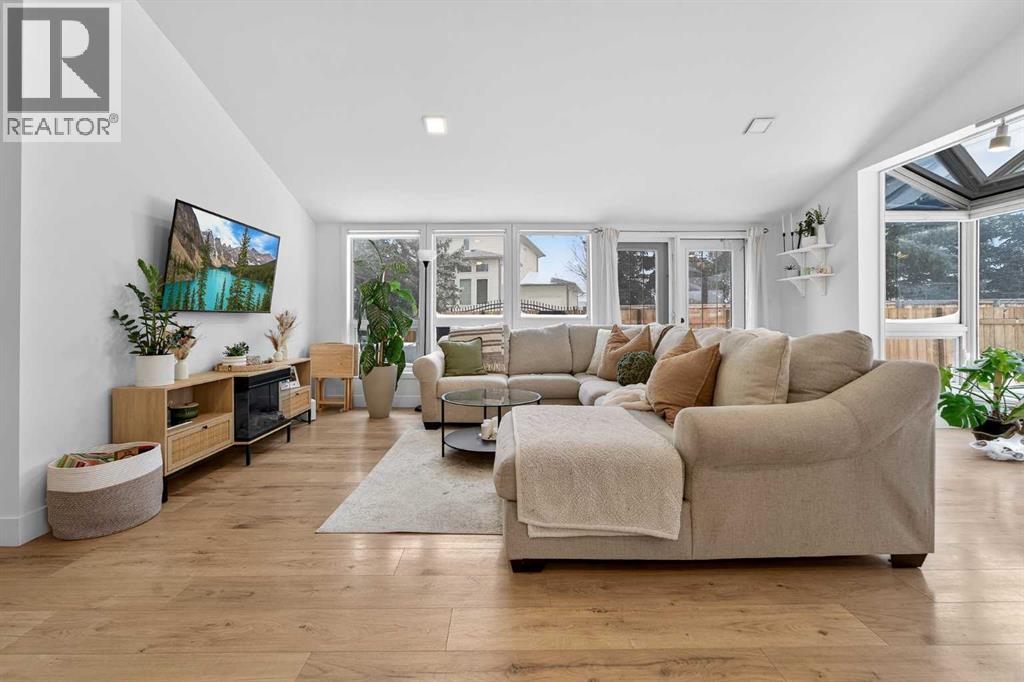 2203 17a Avenue, Coaldale, Alberta  T1M 1K3 - Photo 7 - A2305087