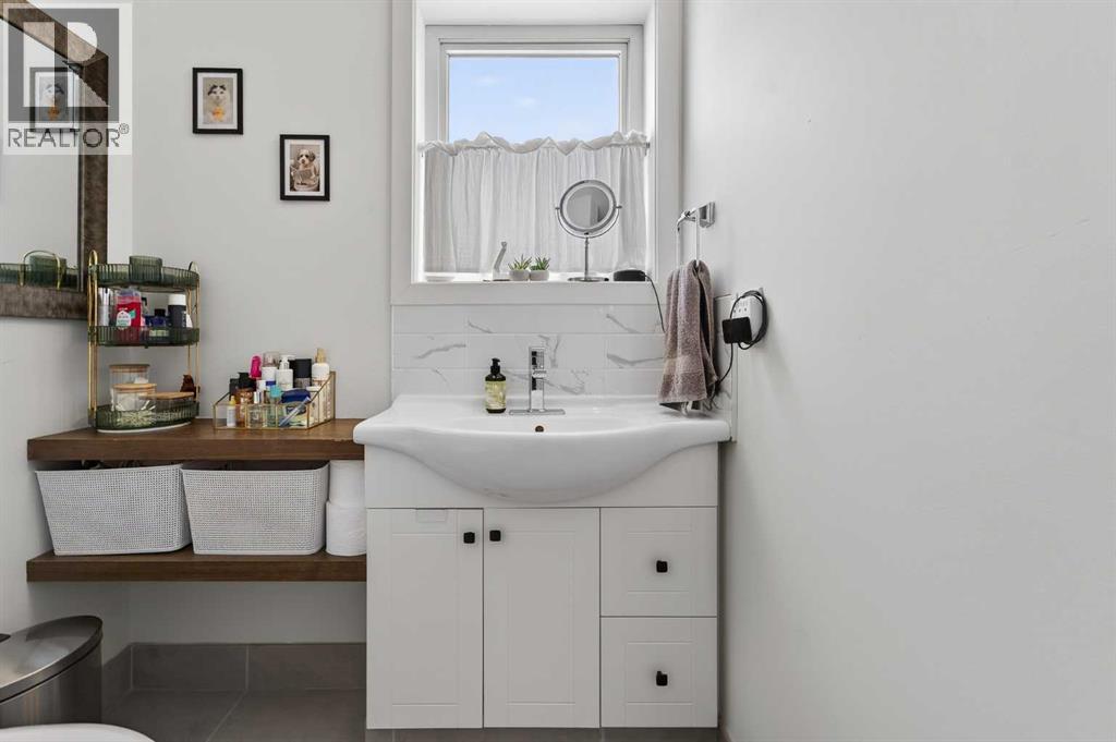 2203 17a Avenue, Coaldale, Alberta  T1M 1K3 - Photo 22 - A2305087