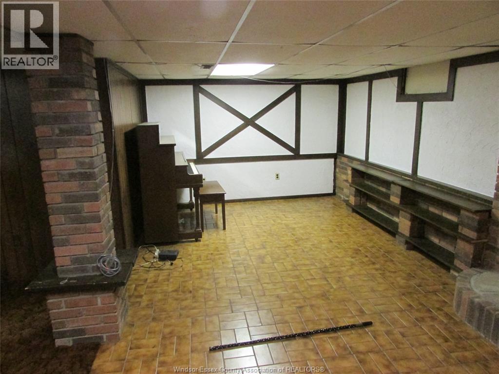 8 Frances Court, Essex, Ontario  N8M 2V5 - Photo 32 - 26009265