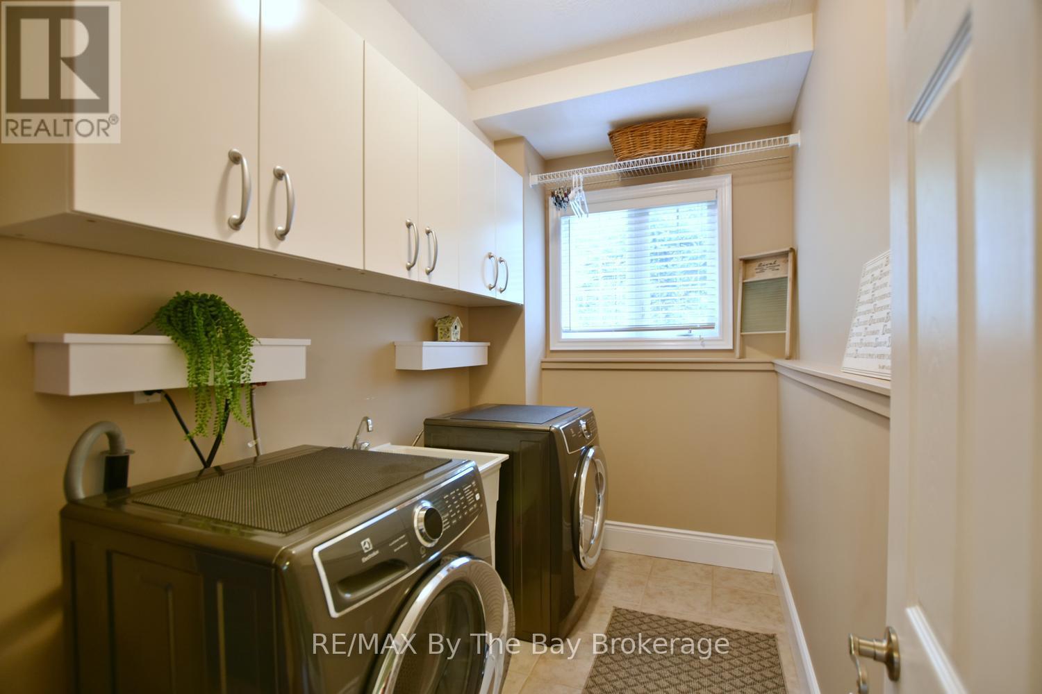 15 Lily Drive, Wasaga Beach, Ontario  L9Z 3A1 - Photo 43 - S13048058