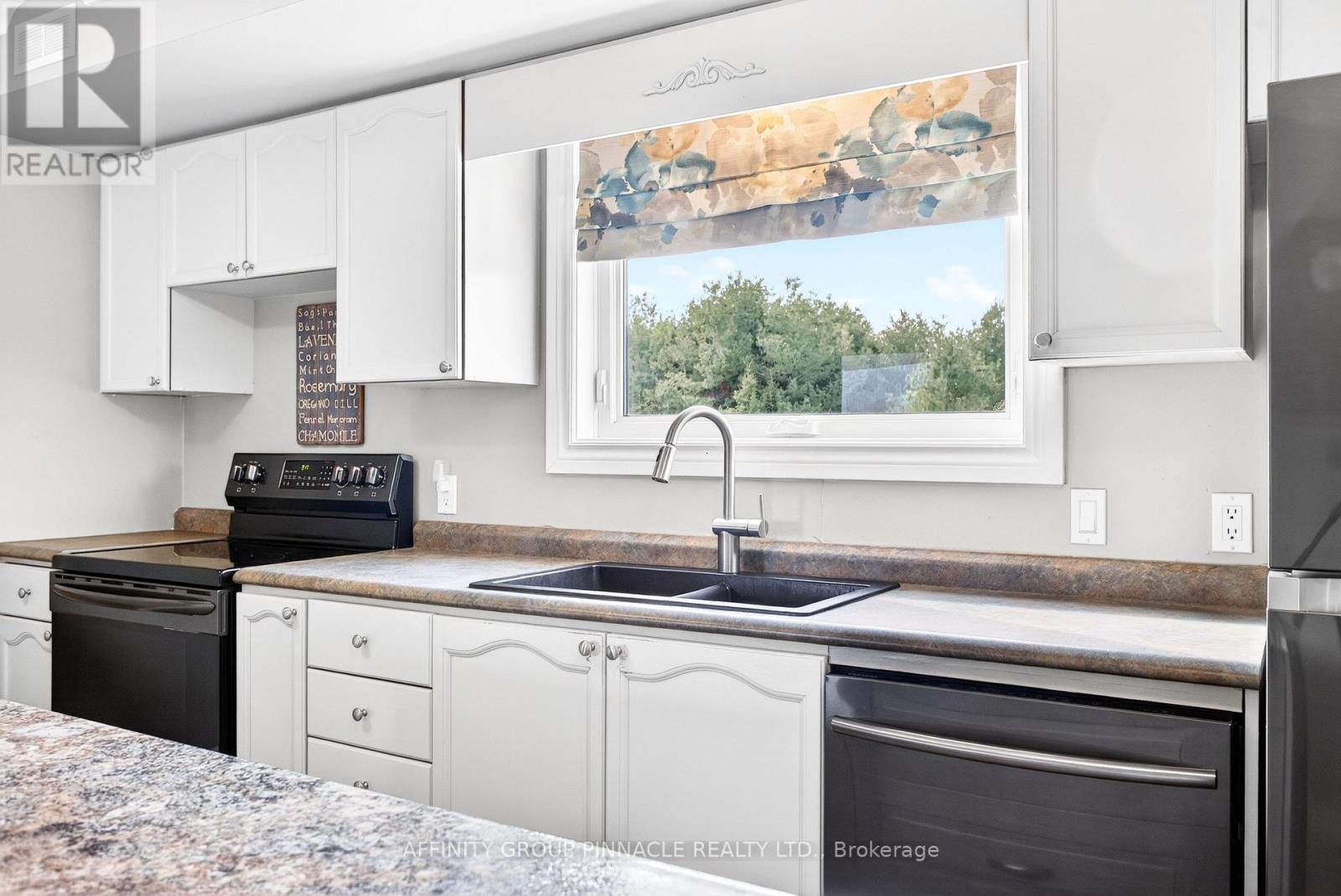 730 The Glen Road, Kawartha Lakes, Ontario  K0M 2T0 - Photo 10 - X13047904