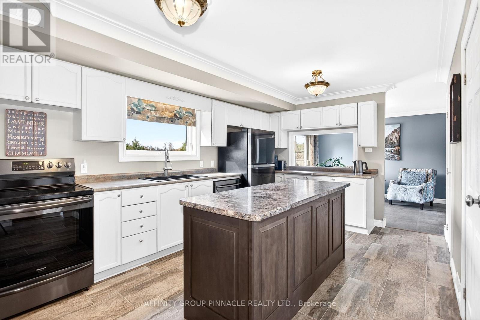 730 The Glen Road, Kawartha Lakes, Ontario  K0M 2T0 - Photo 9 - X13047904
