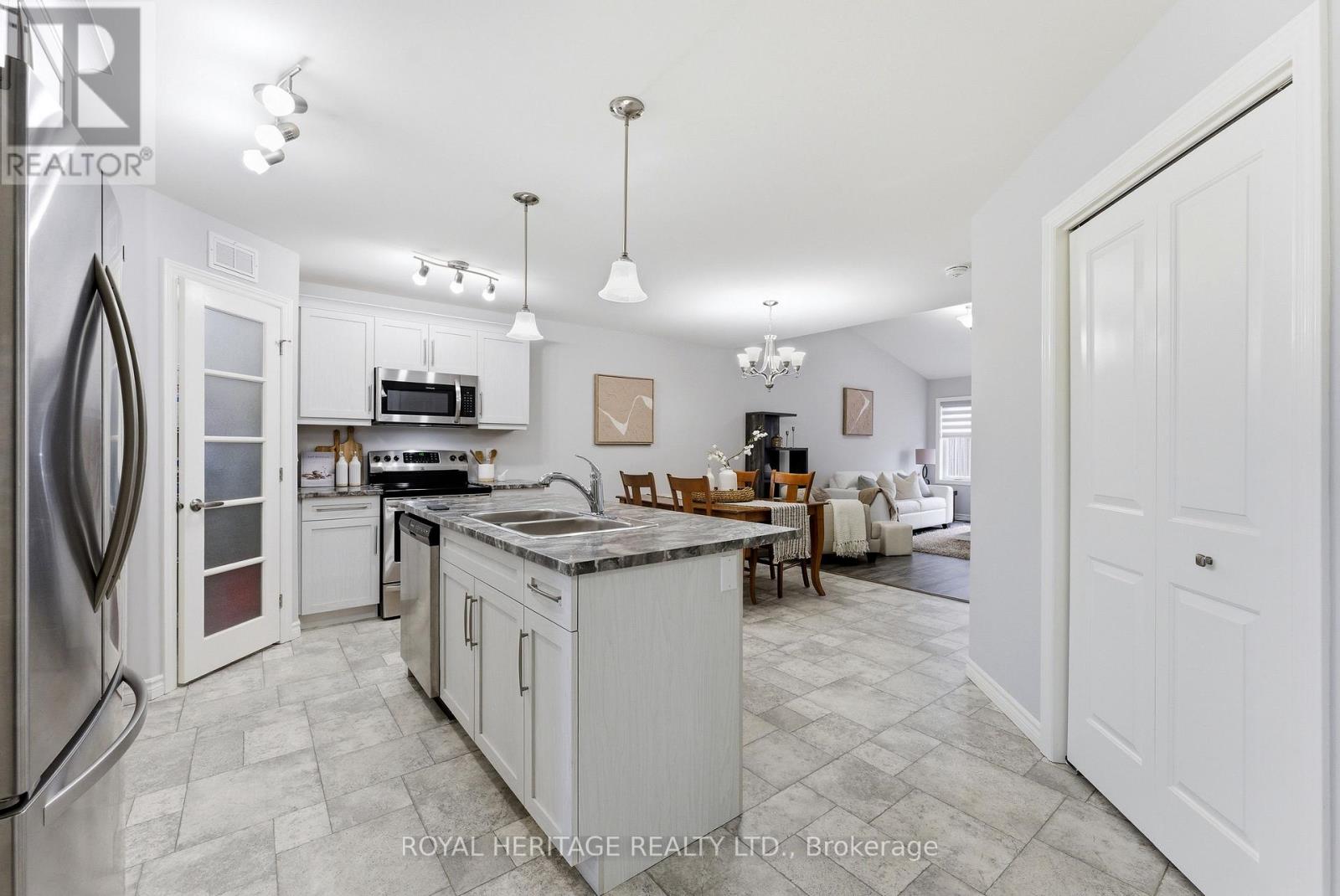 10 Sandhu Crescent, Belleville, Ontario  K8P 0G6 - Photo 10 - X13048066