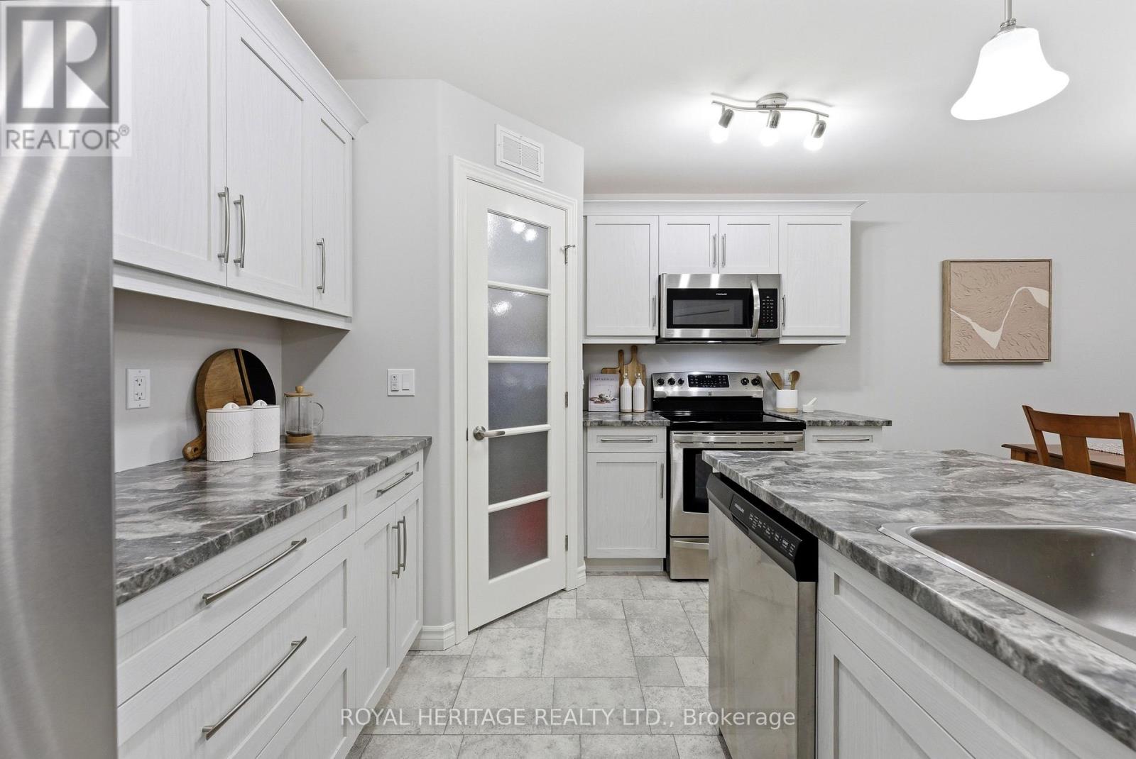 10 Sandhu Crescent, Belleville, Ontario  K8P 0G6 - Photo 14 - X13048066