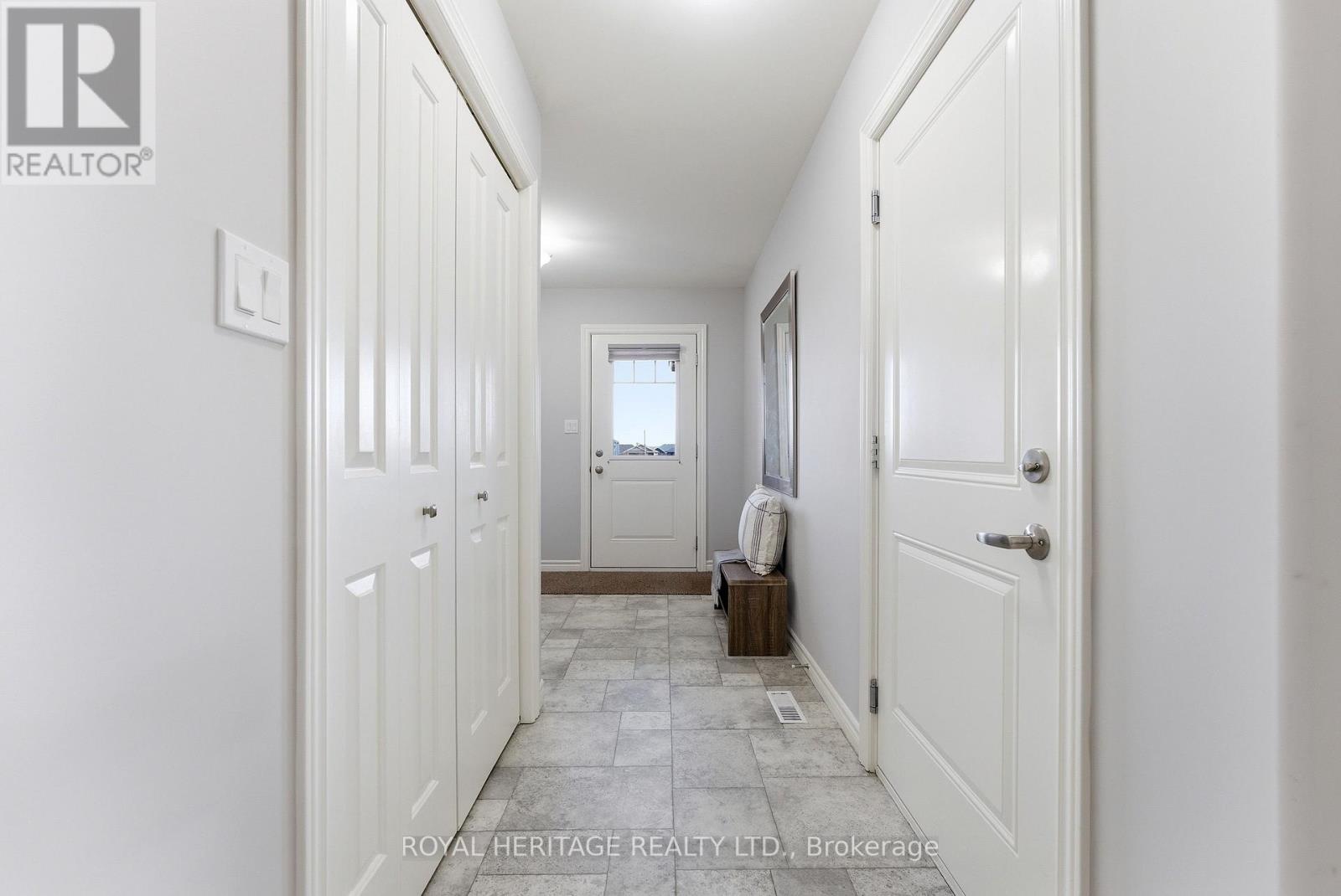 10 Sandhu Crescent, Belleville, Ontario  K8P 0G6 - Photo 8 - X13048066