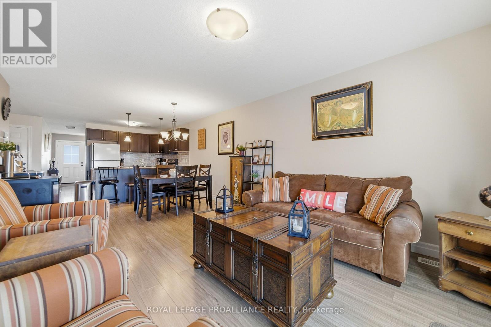 12 Cortland Crescent, Quinte West, Ontario  K8V 0E9 - Photo 13 - X13048116