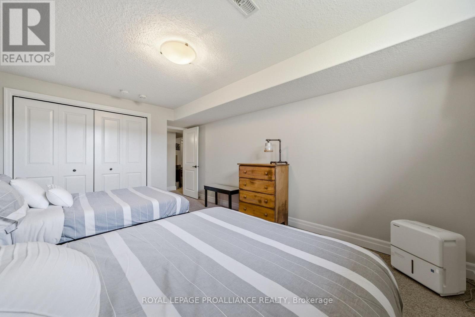 12 Cortland Crescent, Quinte West, Ontario  K8V 0E9 - Photo 21 - X13048116