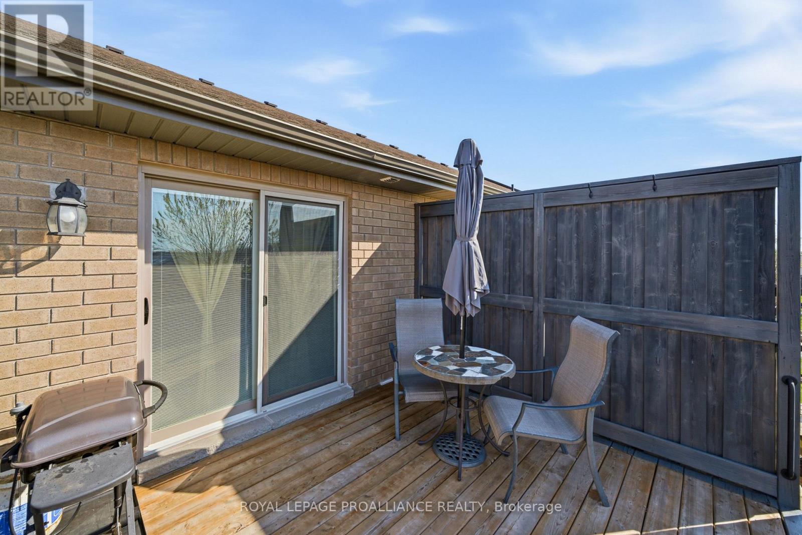 12 Cortland Crescent, Quinte West, Ontario  K8V 0E9 - Photo 31 - X13048116