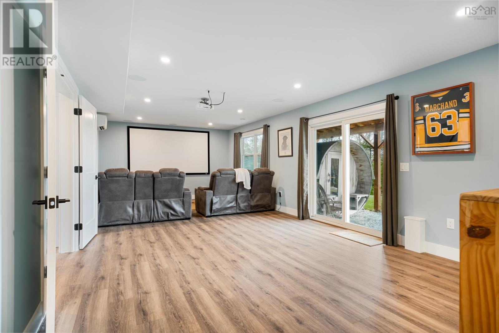 215 Portovista Drive, Portuguese Cove, Nova Scotia  B3V 1P3 - Photo 31 - 202608714