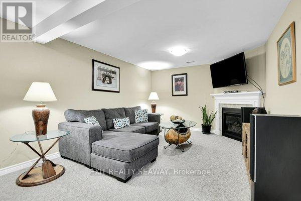 3108 Mauricy Crescent, Cornwall, Ontario  K6K 0B7 - Photo 25 - X13048002