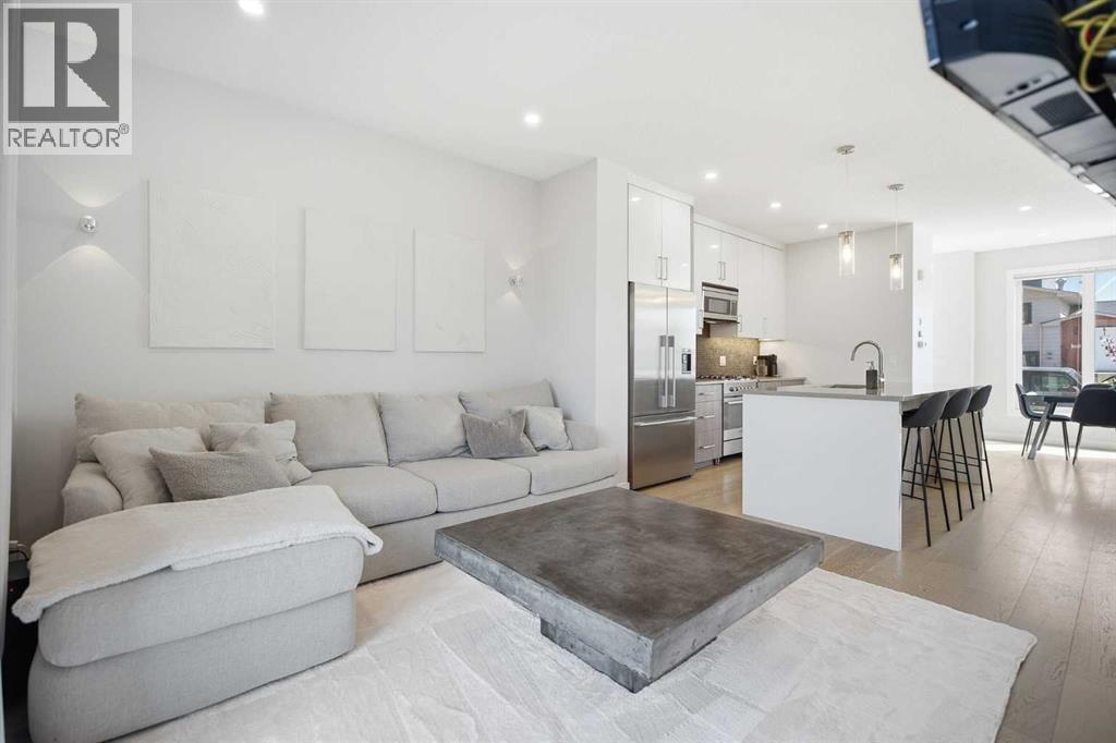 5103 6 Street SW, Calgary, Alberta  T2V 1J6 - Photo 5 - A2301389