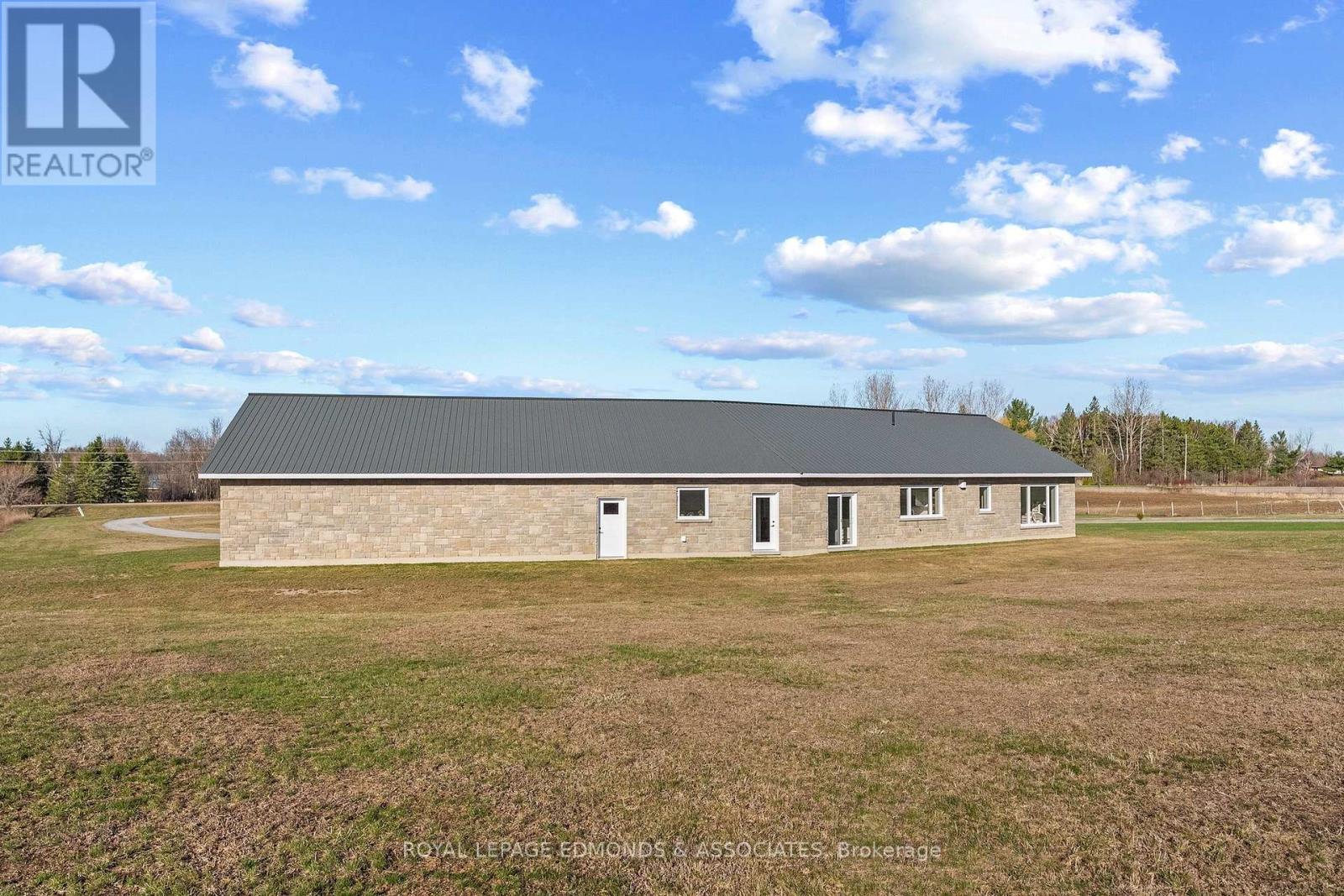 346 Foresters Falls Road, Whitewater Region, Ontario  K0J 1K0 - Photo 33 - X12738600