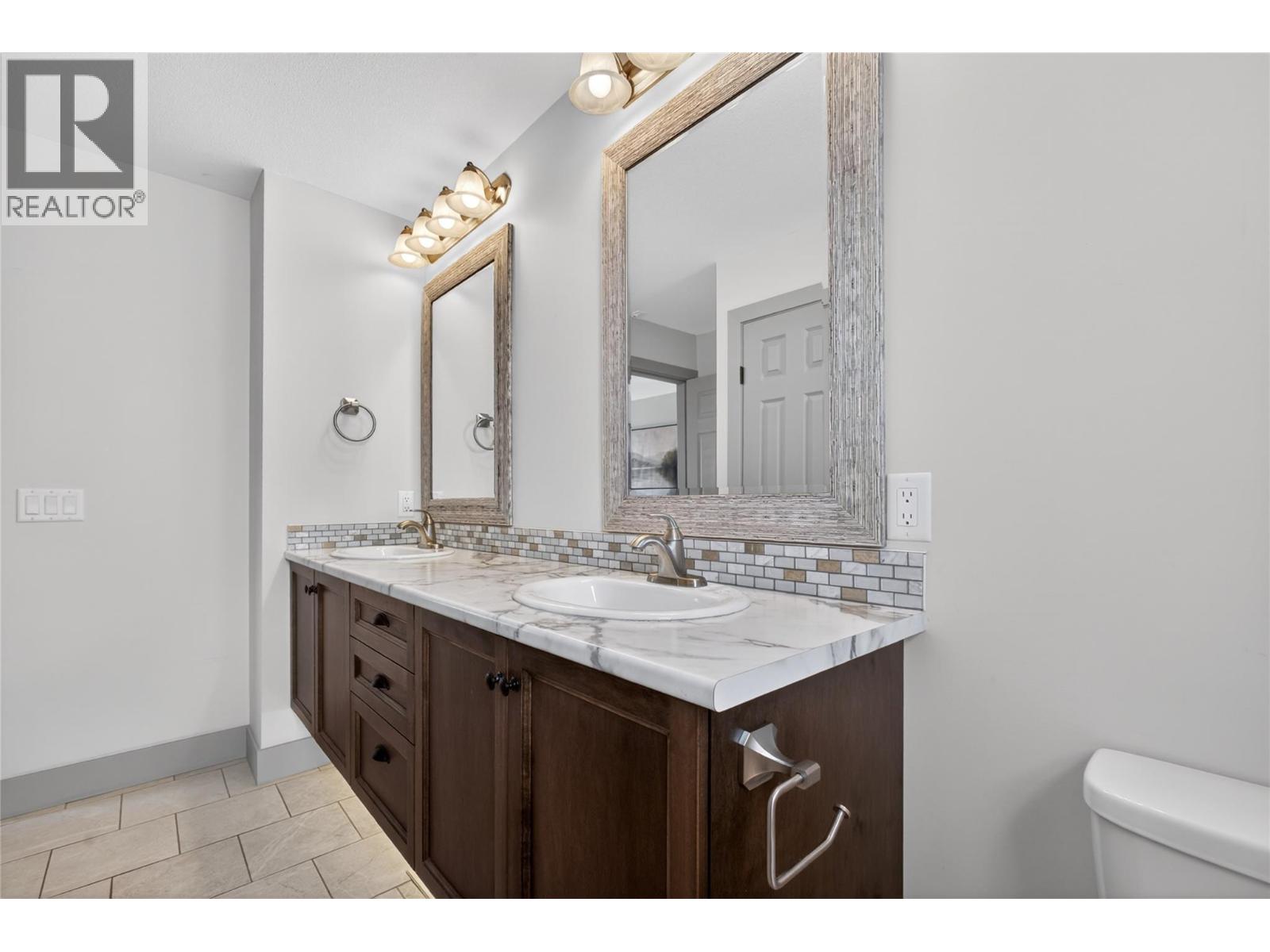 955 Coronation Avenue, Kelowna, British Columbia  V1Y 7A6 - Photo 12 - 10381385