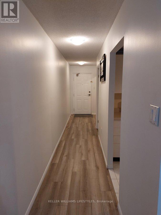 405 - 155 Kent Street, London East, Ontario  N6A 5N7 - Photo 2 - X13047886