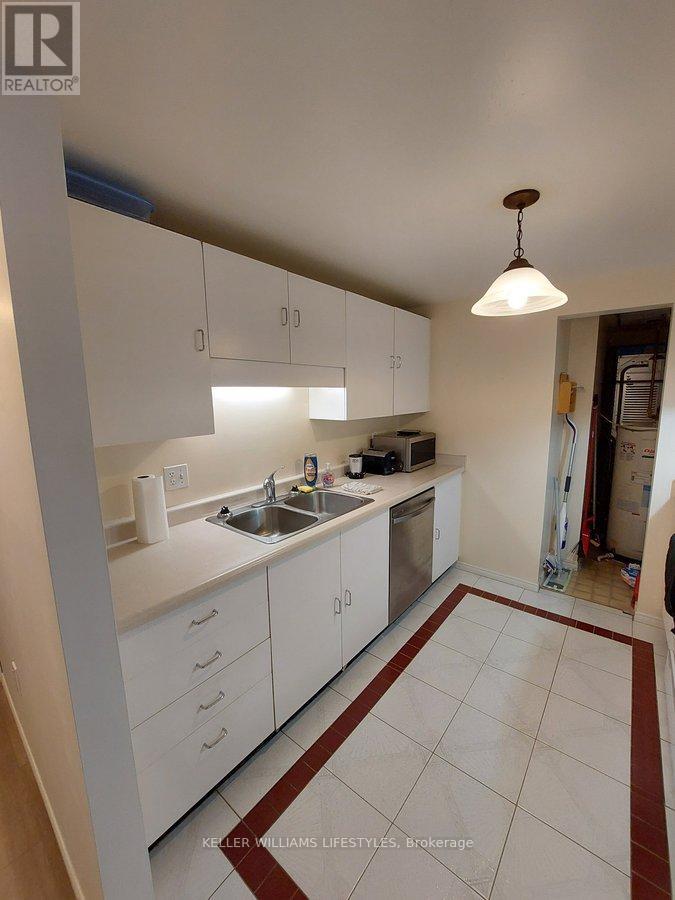405 - 155 Kent Street, London East, Ontario  N6A 5N7 - Photo 3 - X13047886