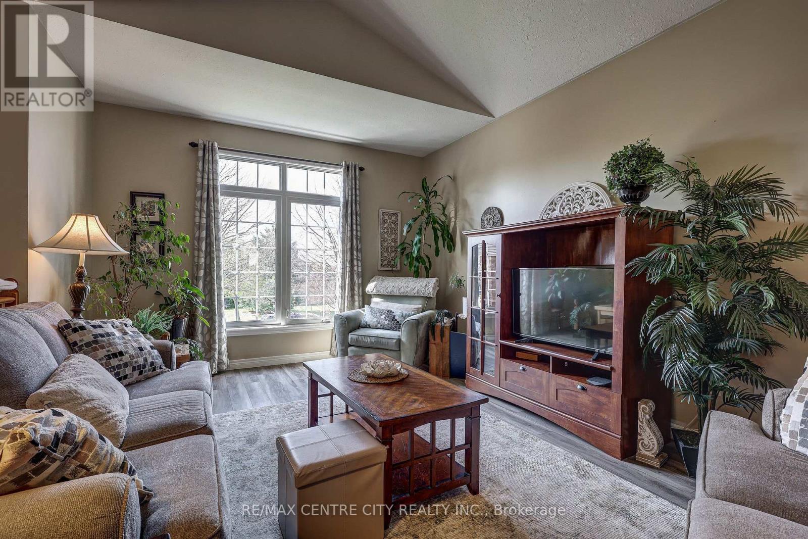 3 Steeplechase Court, St. Thomas, Ontario  N5R 6H4 - Photo 12 - X13047892