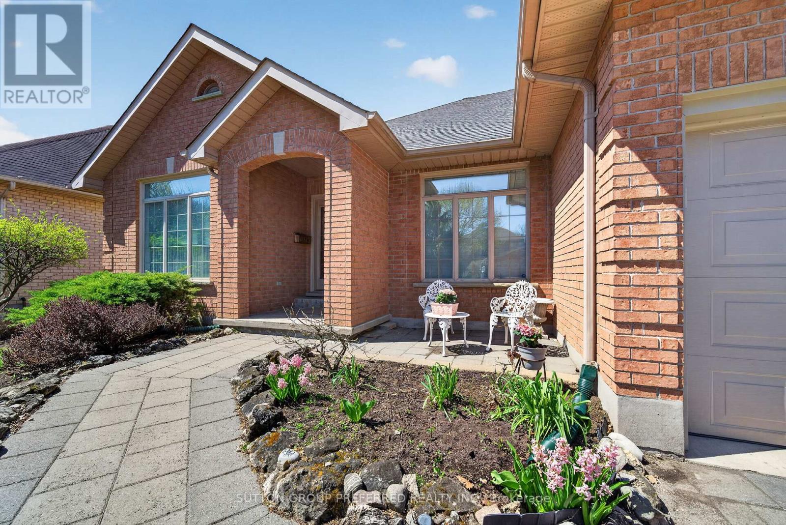 519 Rosecliffe Terrace, London South, Ontario  N6K 4H5 - Photo 3 - X13048016