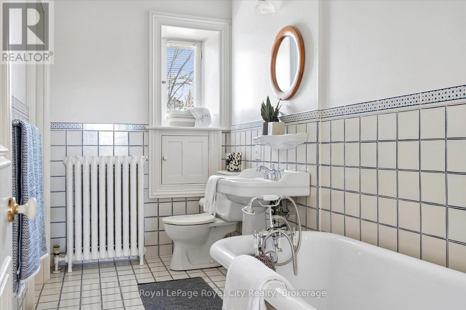 66 Paisley Street, Guelph, Ontario  N1H 2N8 - Photo 31 - X13047834