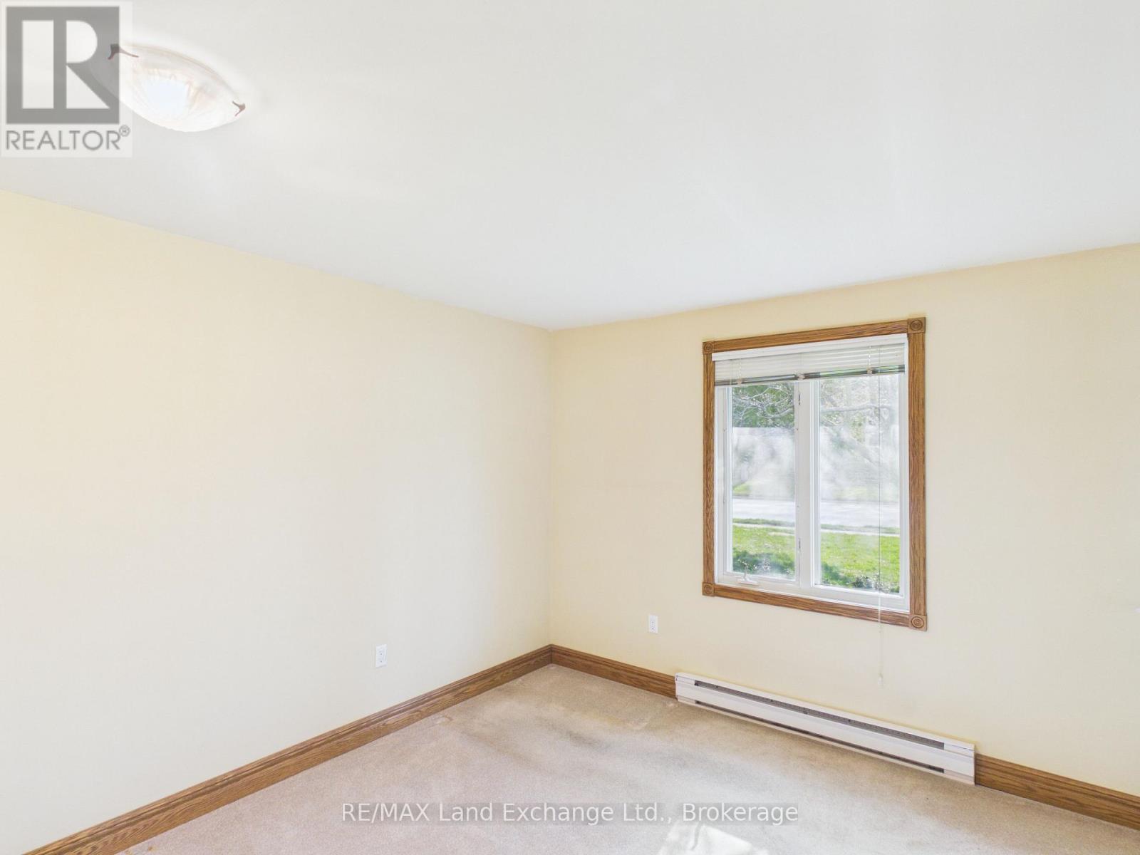 14 Queen Street N, Kincardine, Ontario  N2Z 1L4 - Photo 12 - X13047872