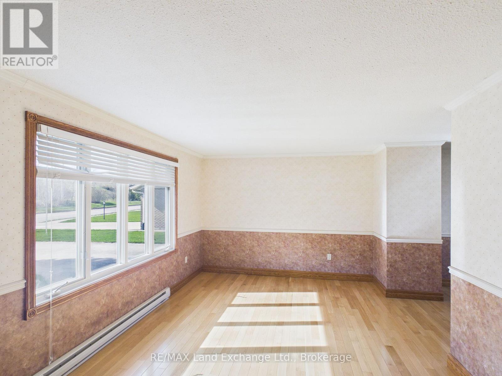 14 Queen Street N, Kincardine, Ontario  N2Z 1L4 - Photo 7 - X13047872