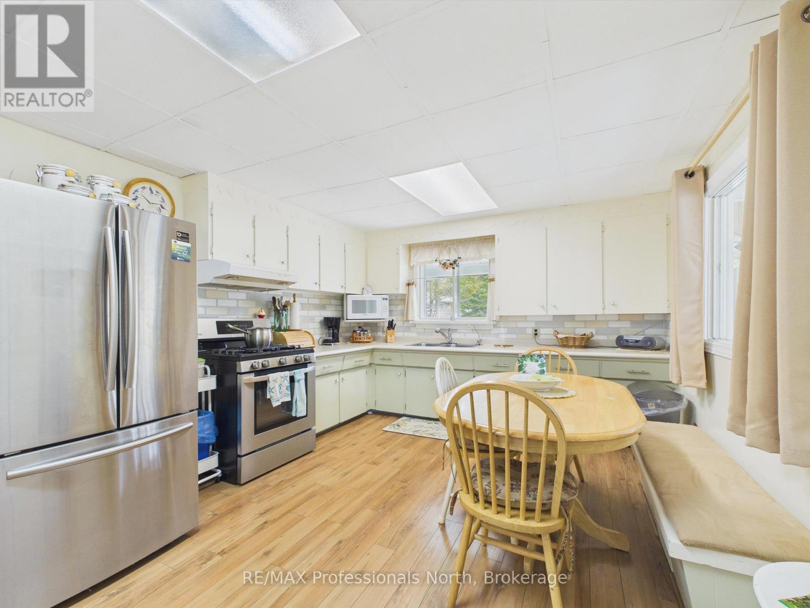 1671 60 Highway, Huntsville, Ontario  P1H 1A2 - Photo 6 - X13047926