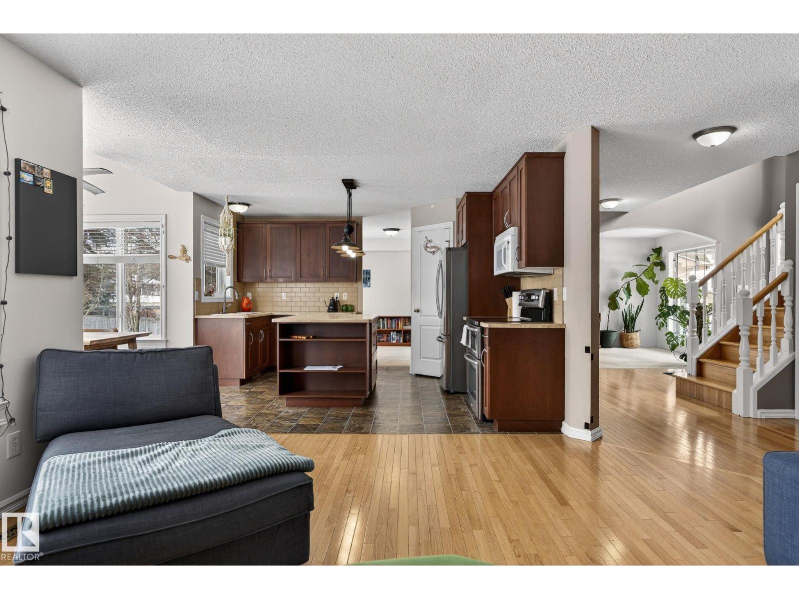 24 Forrest Pl, Sherwood Park, Alberta  T8A 5Z9 - Photo 6 - E4484348