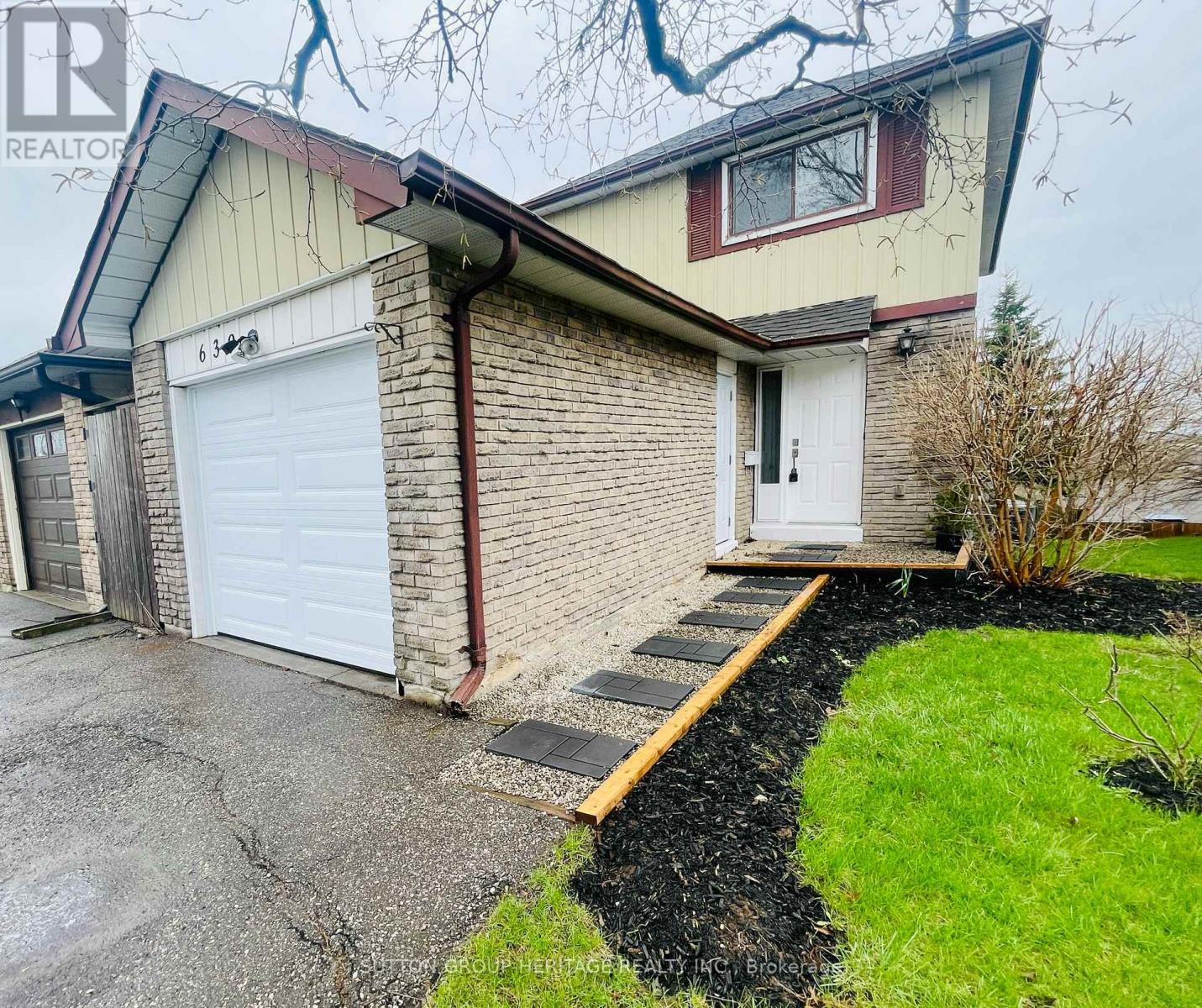 639 DOWN CRESCENT, Oshawa, Ontario