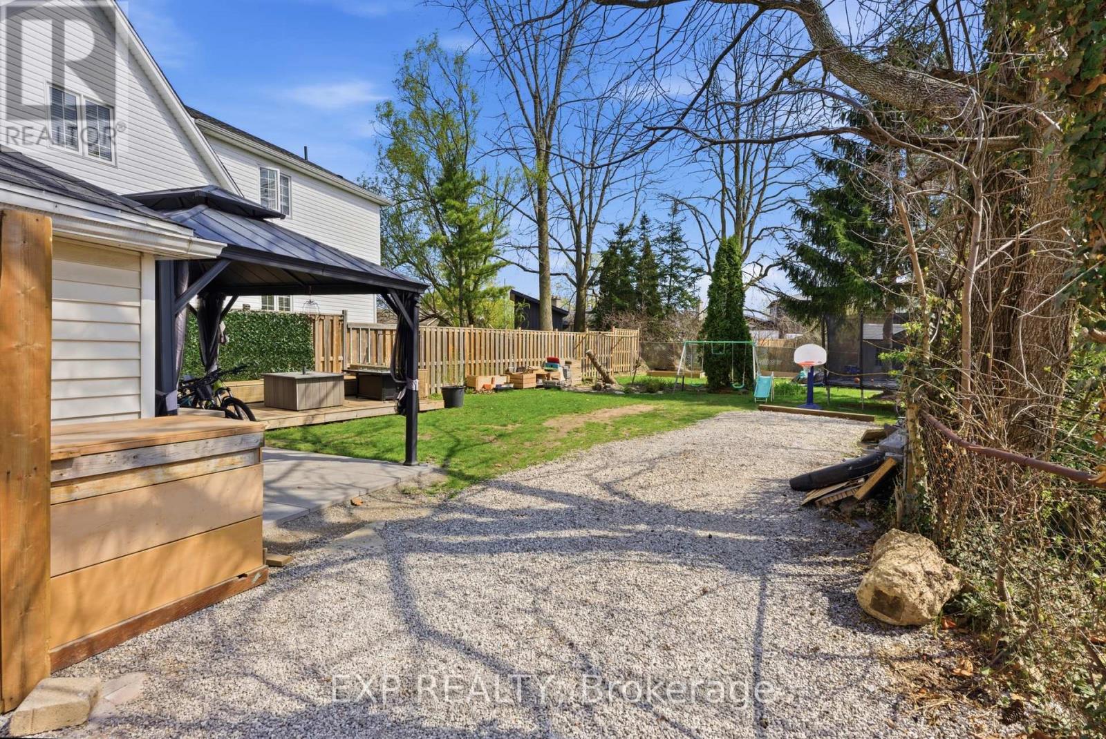 590 Scott Street, St. Catharines, Ontario  L2M 3X6 - Photo 26 - X13048104