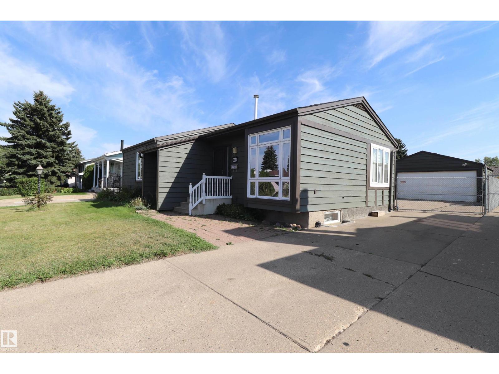 4123 136 Av Nw, Edmonton, Alberta  T5A 2N9 - Photo 3 - E4483301