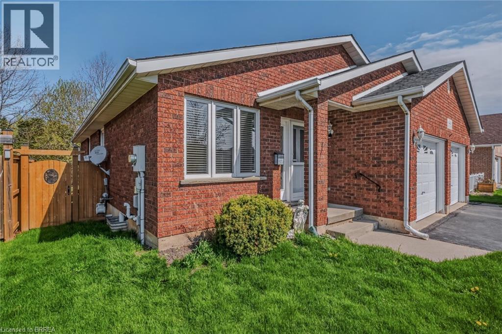 44 Donegal Drive, Brantford, Ontario  N3T 6K8 - Photo 3 - 40823969