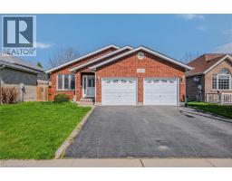 44 DONEGAL Drive, Brantford, Ontario