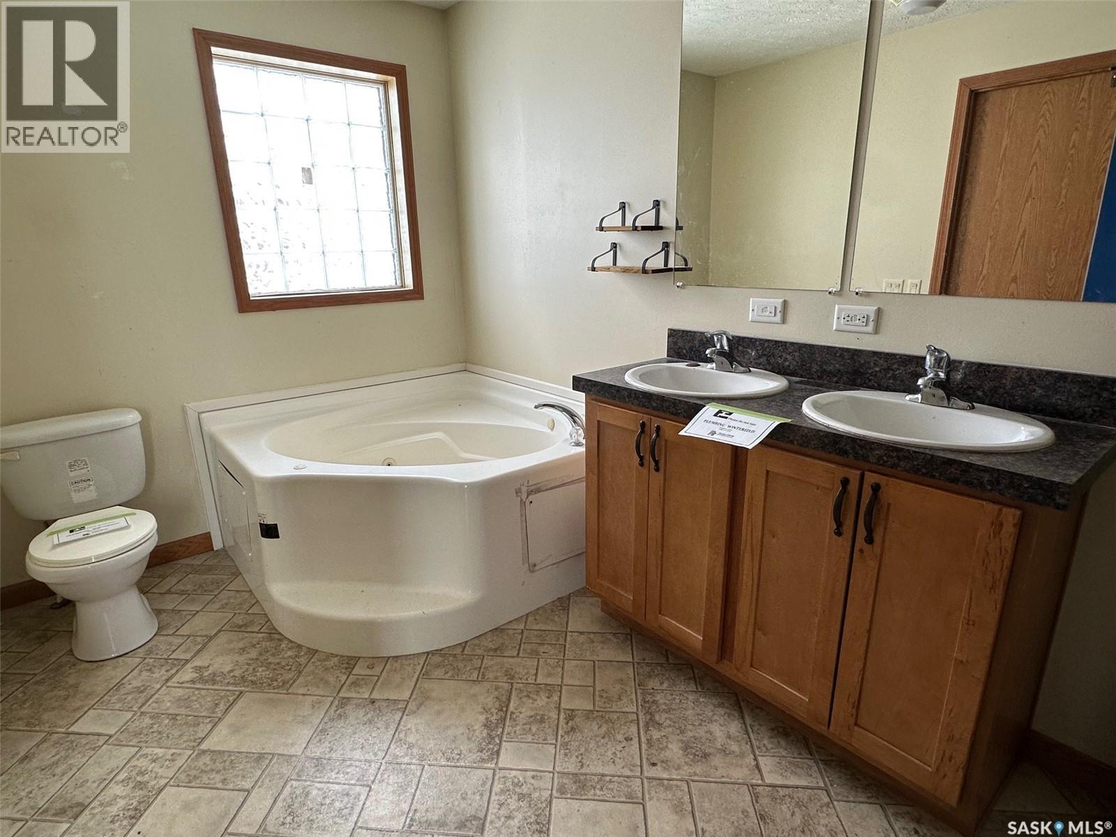 267 Hanson Avenue, Macoun, Saskatchewan  S0C 1P0 - Photo 14 - SK027465