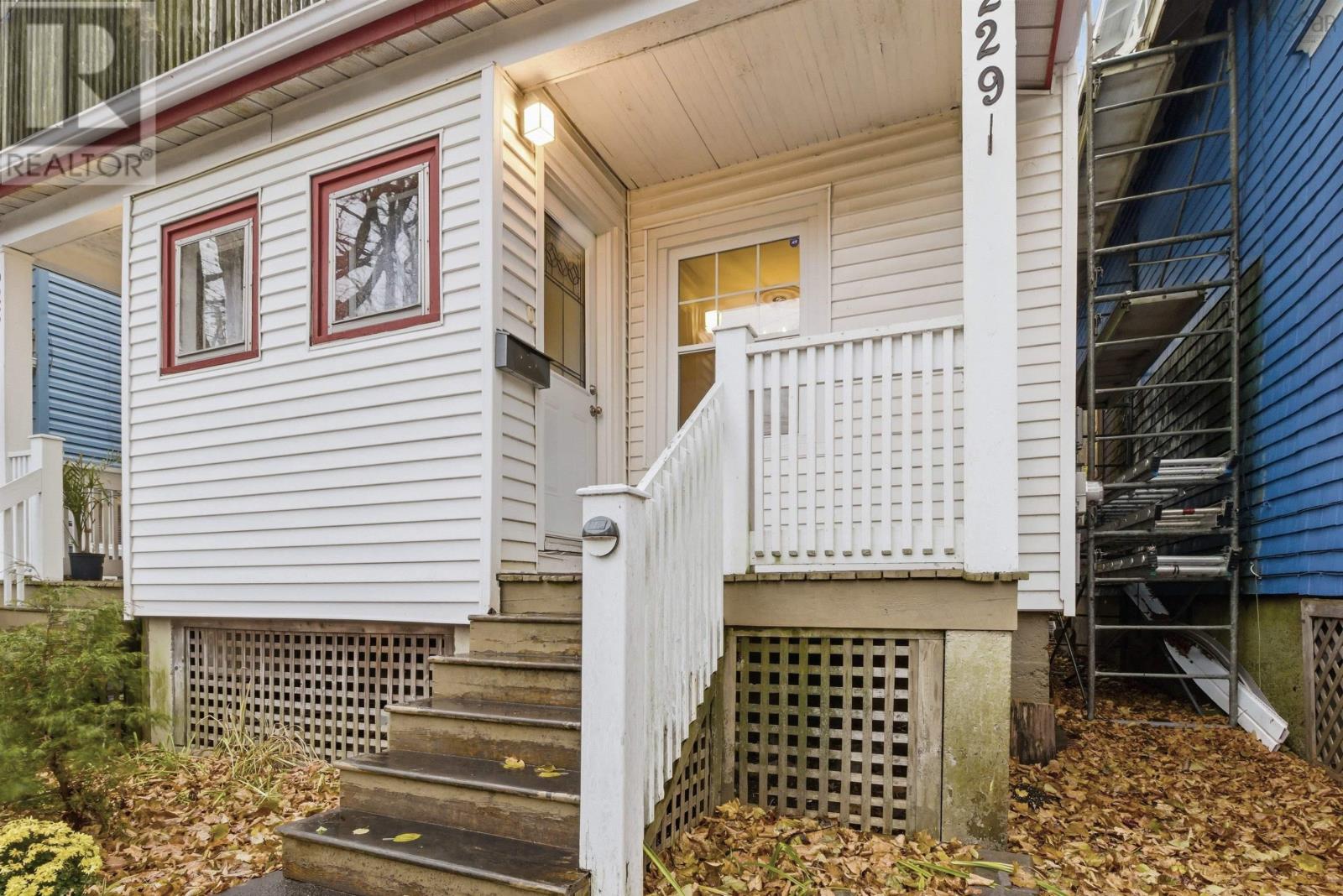 6229-6231 Allan Street, Halifax, Nova Scotia  B3L 1G6 - Photo 4 - 202602726
