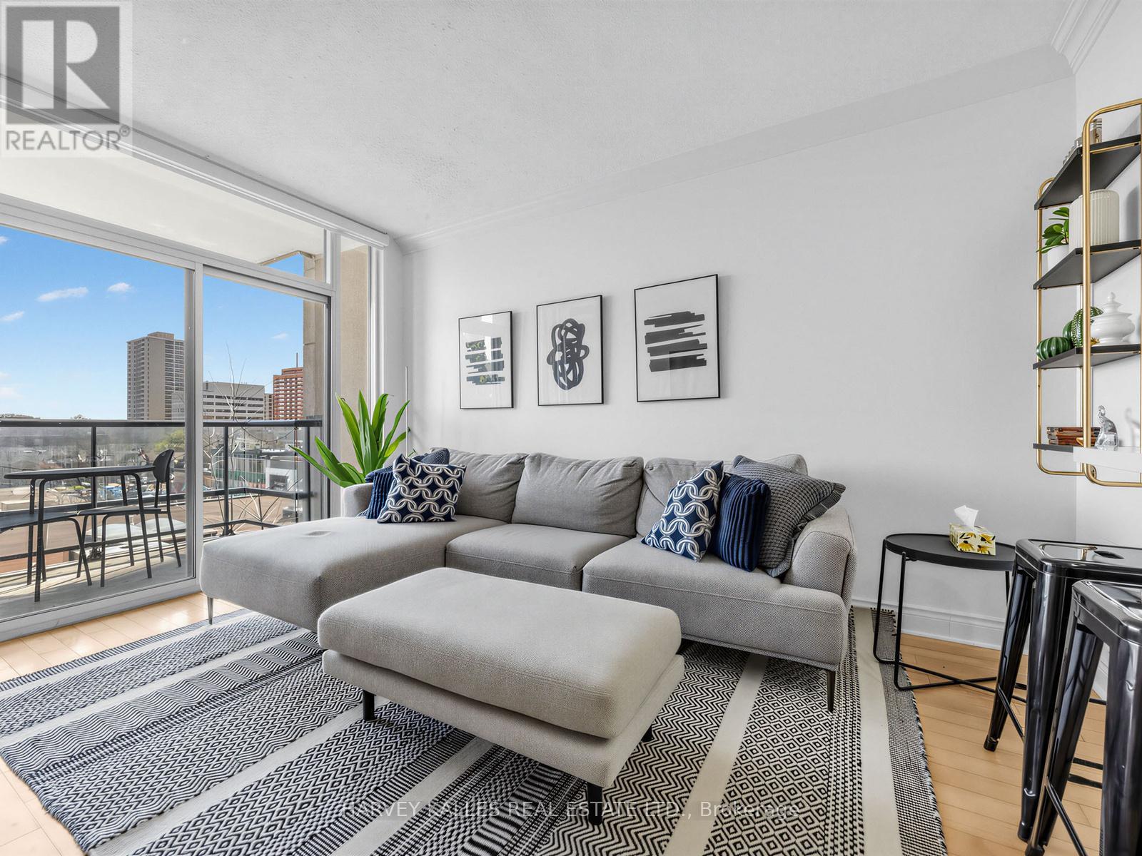 422 - 10 Delisle Avenue, Toronto, Ontario  M4V 3C6 - Photo 16 - C13048078