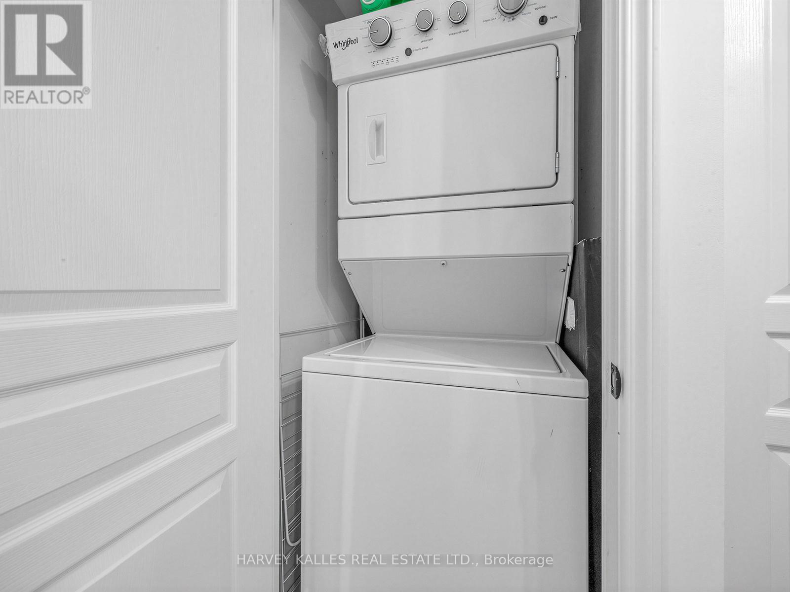 422 - 10 Delisle Avenue, Toronto, Ontario  M4V 3C6 - Photo 21 - C13048078