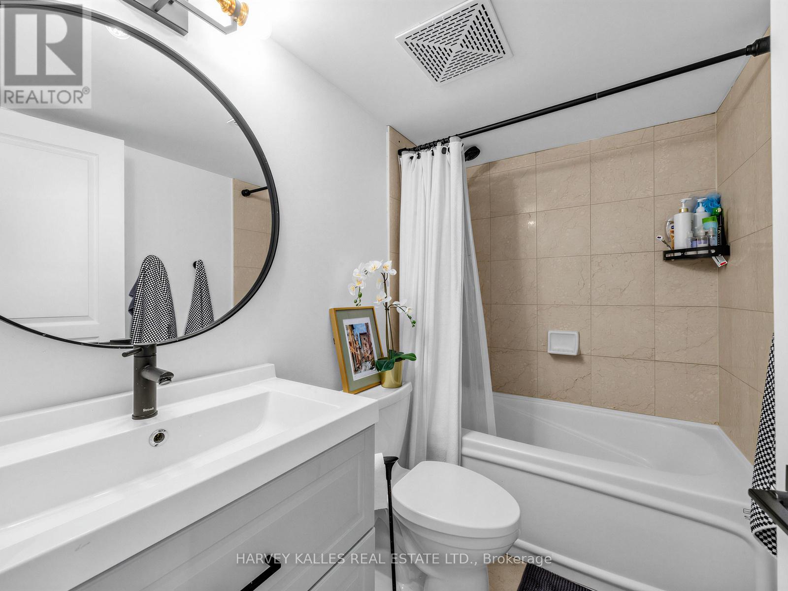 422 - 10 Delisle Avenue, Toronto, Ontario  M4V 3C6 - Photo 24 - C13048078