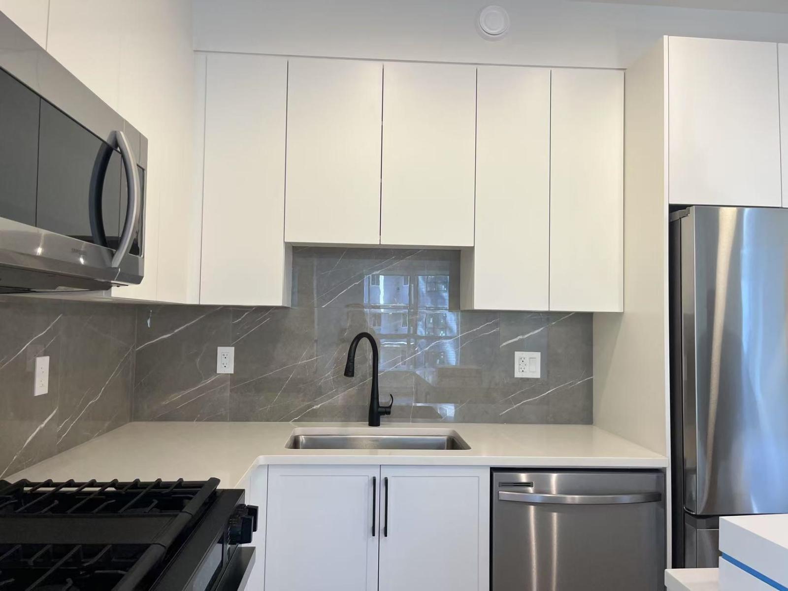 416 3528 146a Street, Surrey, British Columbia  V4P 0H4 - Photo 8 - R3115216