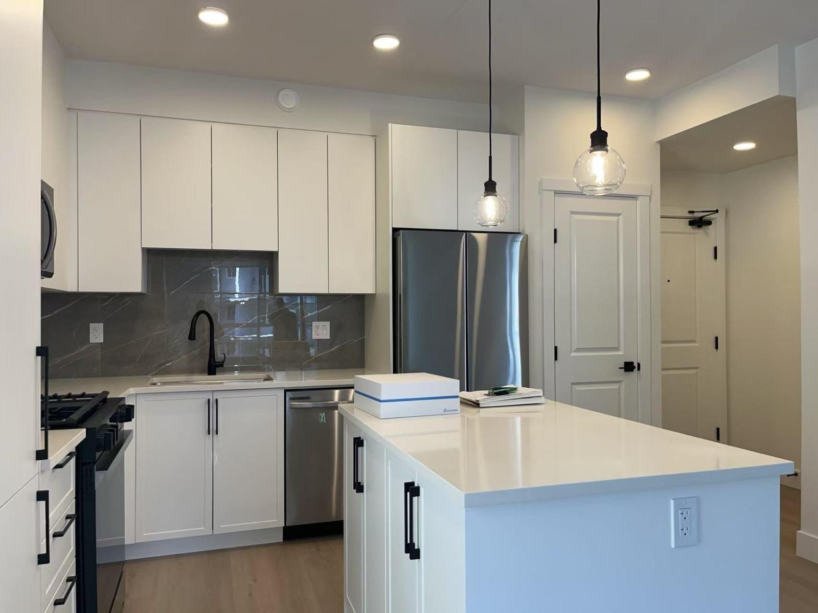 416 3528 146a Street, Surrey, British Columbia  V4P 0H4 - Photo 6 - R3115216