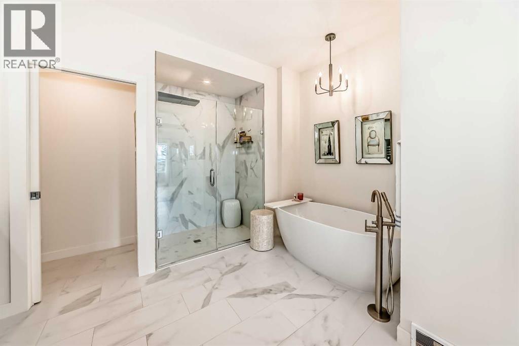 44 Eagleview Heights, Cochrane, Alberta  T4C 1P8 - Photo 25 - A2298220