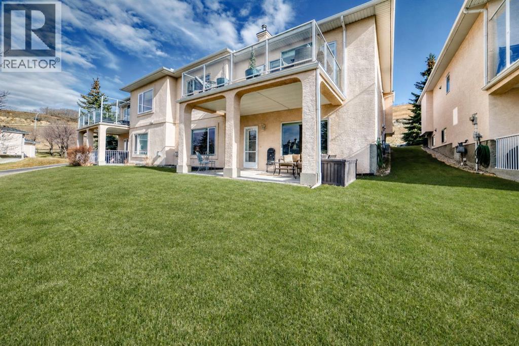 44 Eagleview Heights, Cochrane, Alberta  T4C 1P8 - Photo 48 - A2298220