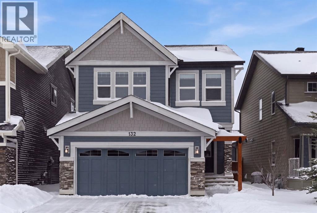 132 Sundown Way, Cochrane, Alberta