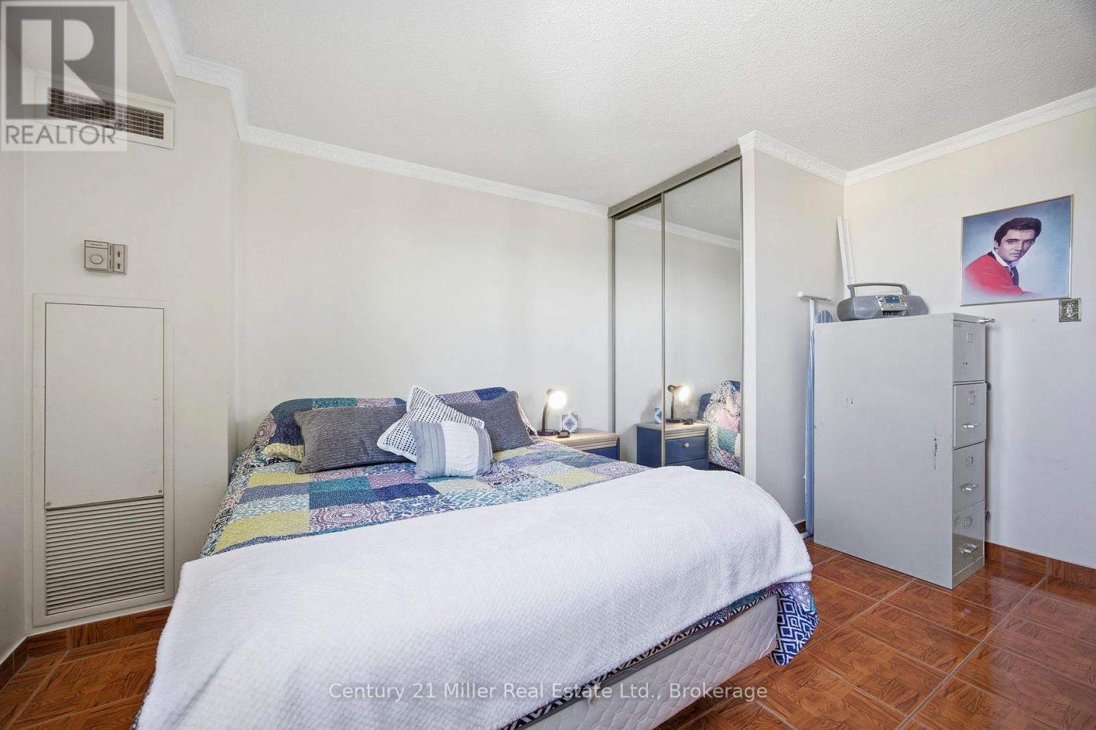 411 - 3845 Lake Shore Boulevard W, Toronto, Ontario  M8W 4Y3 - Photo 16 - W13038800