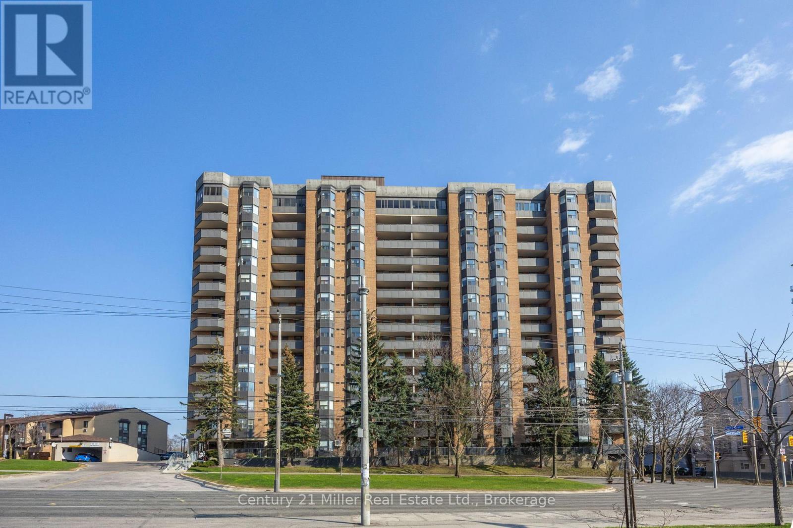 411 - 3845 LAKE SHORE BOULEVARD W, Toronto, Ontario