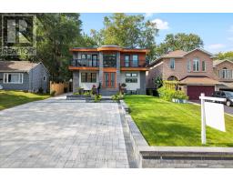 134 MANSE ROAD, Toronto, Ontario