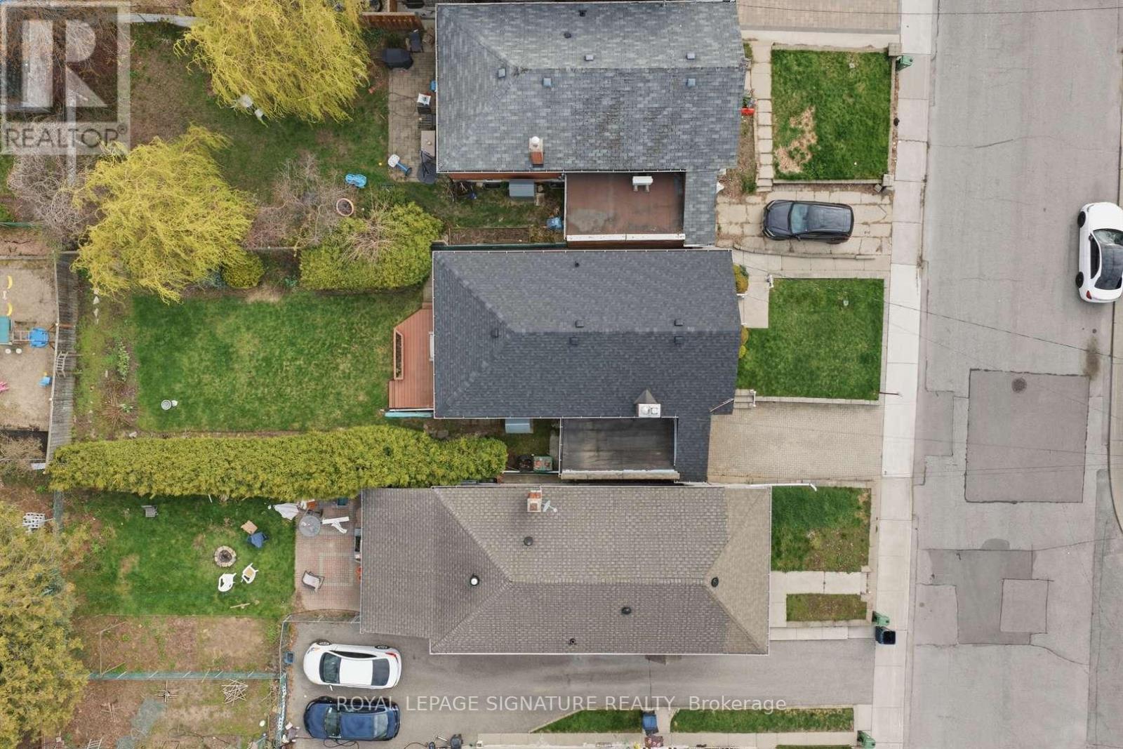 8 Memorial Park Avenue, Toronto, Ontario  M4J 2J6 - Photo 33 - E13048130