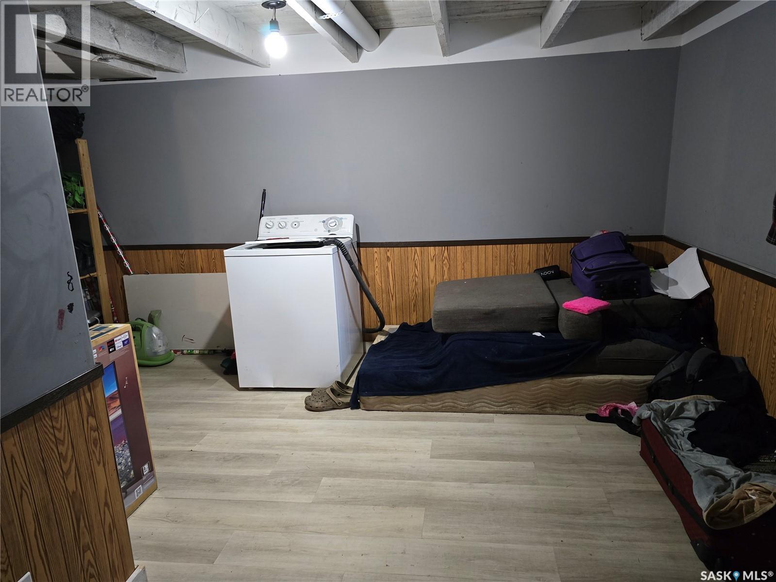 1402 102nd Street, North Battleford, Saskatchewan  S9A 1G7 - Photo 22 - SK034029