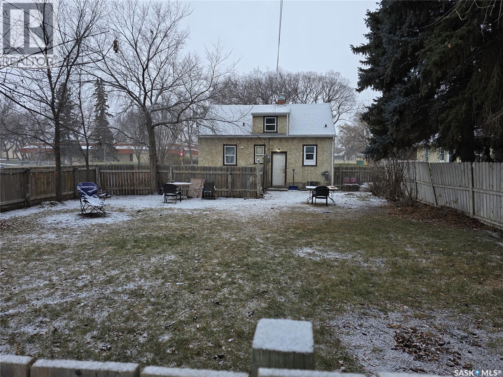 1402 102nd Street, North Battleford, Saskatchewan  S9A 1G7 - Photo 24 - SK034029