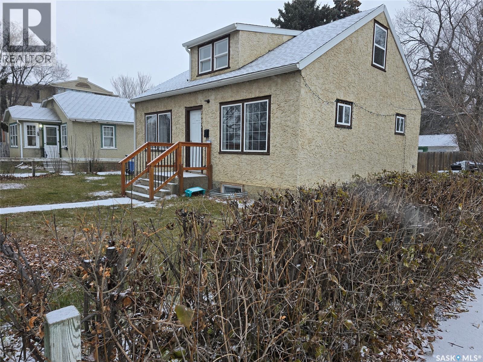 1402 102nd Street, North Battleford, Saskatchewan  S9A 1G7 - Photo 26 - SK034029