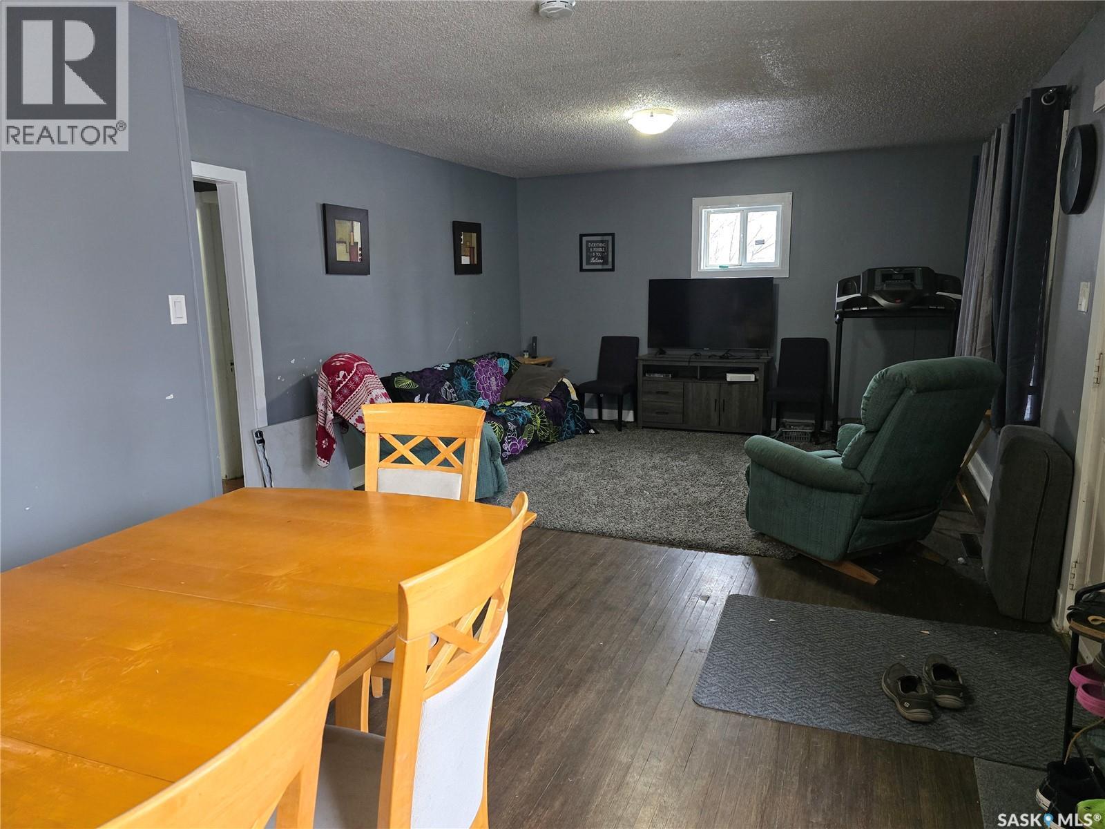 1402 102nd Street, North Battleford, Saskatchewan  S9A 1G7 - Photo 6 - SK034029